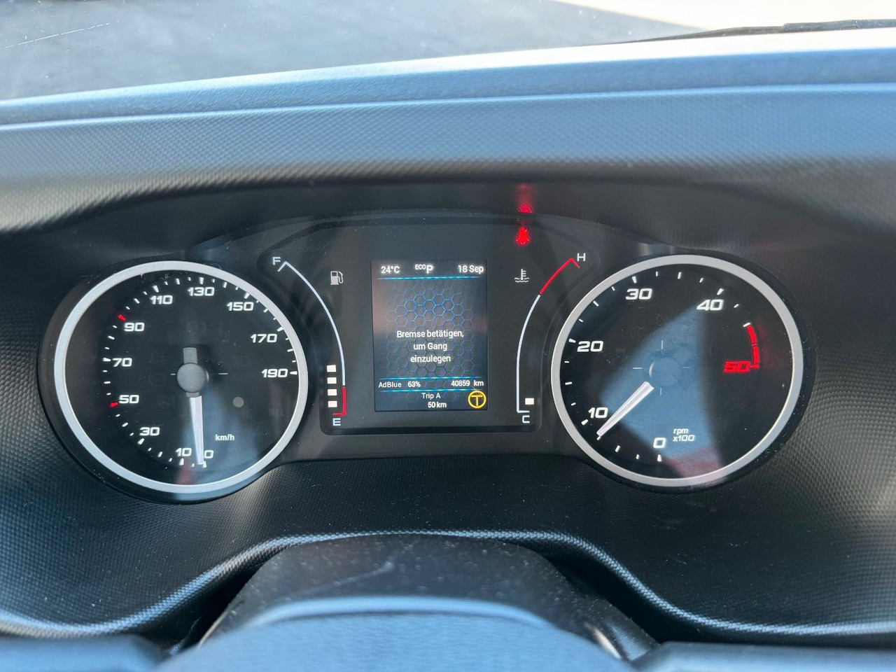 Fourgon Iveco Daily 70C18 A8 *Koffer*LBW*Automatik*: photos 13