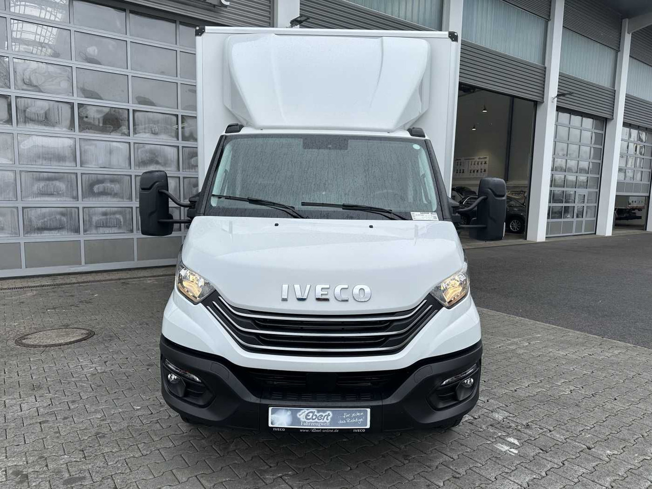 Iveco Daily 70C18 HA8 *R5.100mm*LBW*Luft*Automatik* - Fourgon: photos 2 Iveco Daily 70C18 HA8 *R5.100mm*LBW*Luft*Automatik* - Fourgon: photos 2
