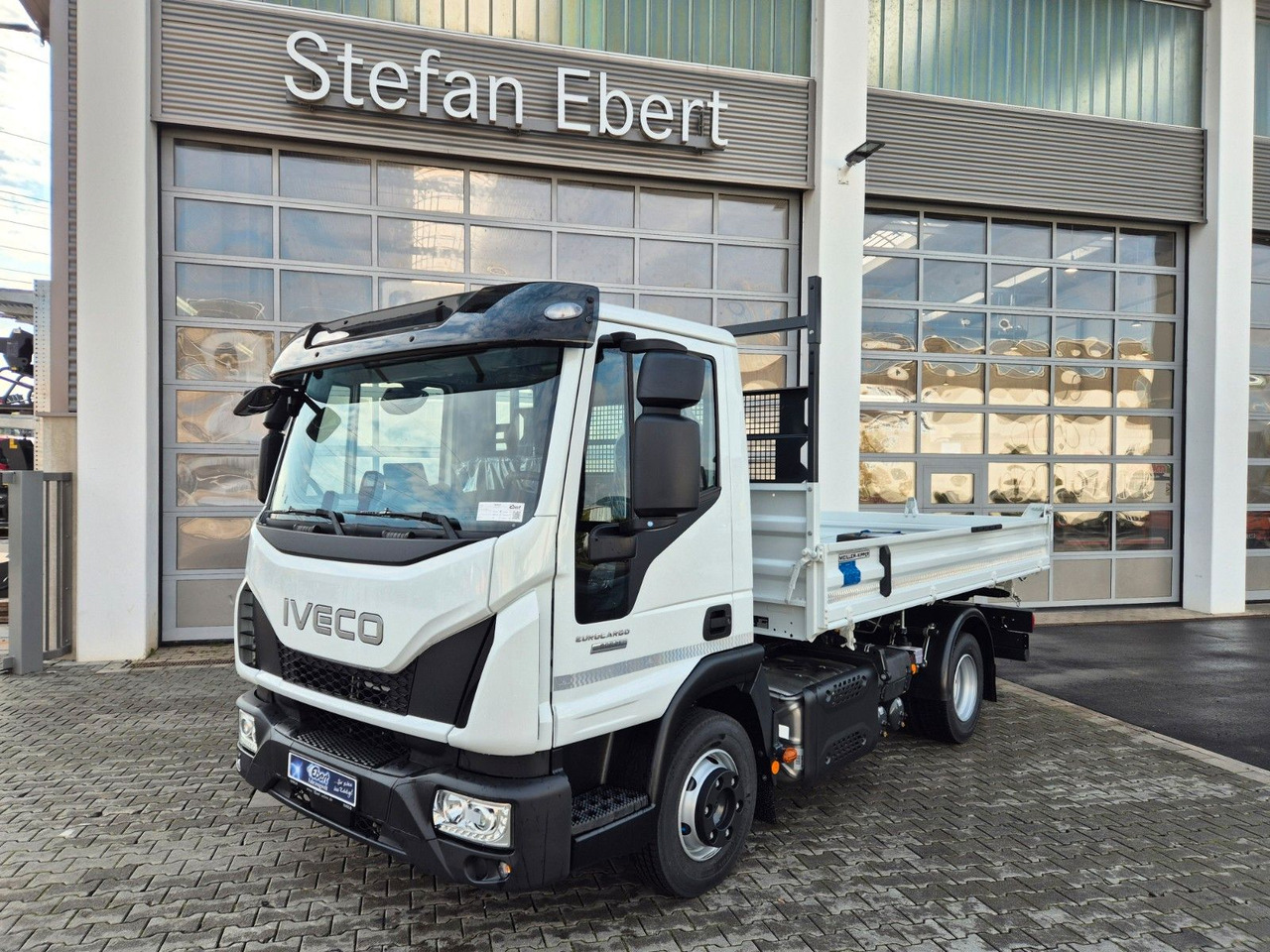 Iveco Eurocargo ML80E21 Meiller 2x AHK 3 Sitze Klima - Véhicule utilitaire benne: photos 2 Iveco Eurocargo ML80E21 Meiller 2x AHK 3 Sitze Klima - Véhicule utilitaire benne: photos 2
