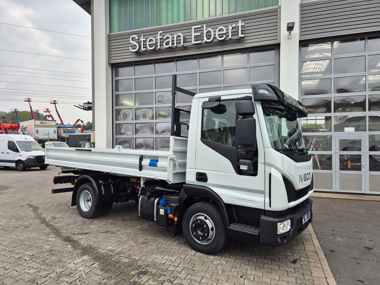 Iveco Eurocargo ML80E21 Meiller Kipper 2x AHK 3 Sitze - Véhicule utilitaire benne: photos 5 Iveco Eurocargo ML80E21 Meiller Kipper 2x AHK 3 Sitze - Véhicule utilitaire benne: photos 5