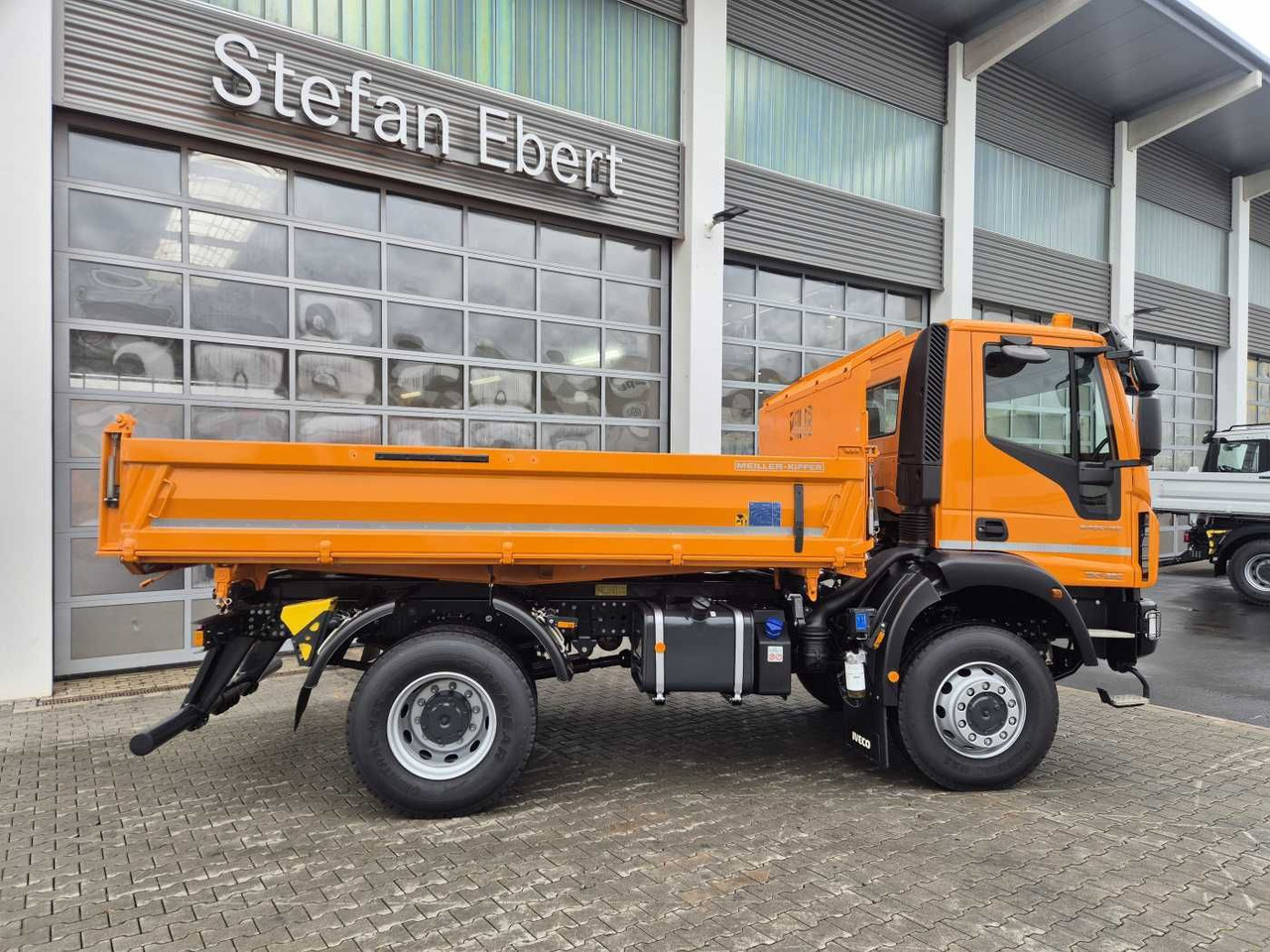 Iveco ML150E28W 4x4 Meiller Dreiseitenkipper 2xAHK - Camion benne: photos 5 Iveco ML150E28W 4x4 Meiller Dreiseitenkipper 2xAHK - Camion benne: photos 5
