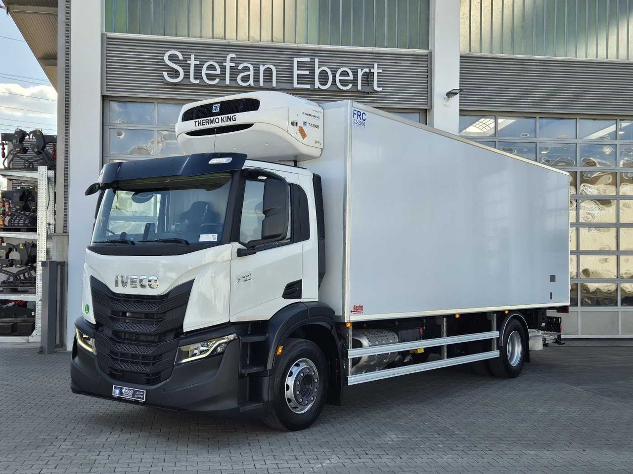 Iveco S-Way AD190S40/FP ThermoKing T-1200R LBW Tür AHK - Camion frigorifique: photos 1 Iveco S-Way AD190S40/FP ThermoKing T-1200R LBW Tür AHK - Camion frigorifique: photos 1