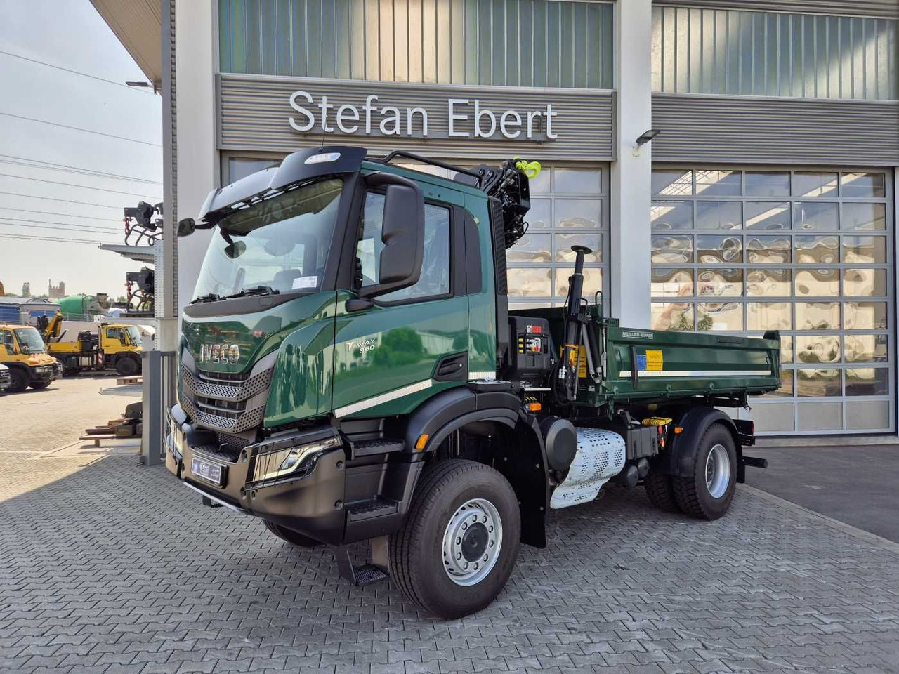 Iveco T-Way AD190T36W/P 4x4 HIAB X-HIDUO 118E-3 Funk - Camion benne, Camion grue: photos 2 Iveco T-Way AD190T36W/P 4x4 HIAB X-HIDUO 118E-3 Funk - Camion benne, Camion grue: photos 2