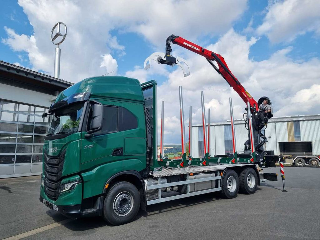Iveco X-WAY AS300X57ZP ON+ 6x4 Palfinger Epsilon M12 Z - Camion grumier, Camion grue: photos 1 Iveco X-WAY AS300X57ZP ON+ 6x4 Palfinger Epsilon M12 Z - Camion grumier, Camion grue: photos 1
