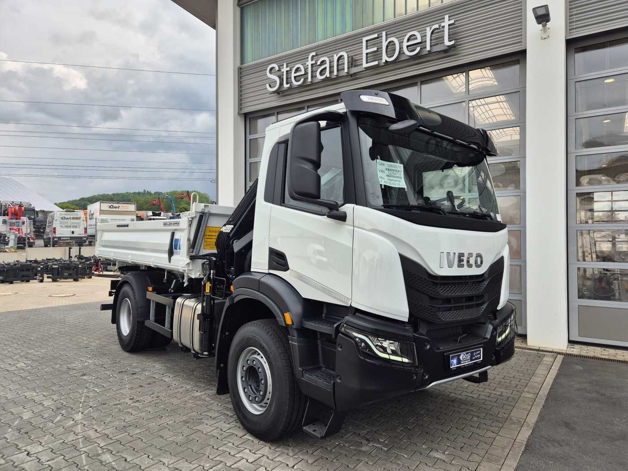 Iveco X-Way AD200X42/P HR OFF Hiab X-HIDUO 118E-3 Funk - Camion benne, Camion grue: photos 3 Iveco X-Way AD200X42/P HR OFF Hiab X-HIDUO 118E-3 Funk - Camion benne, Camion grue: photos 3