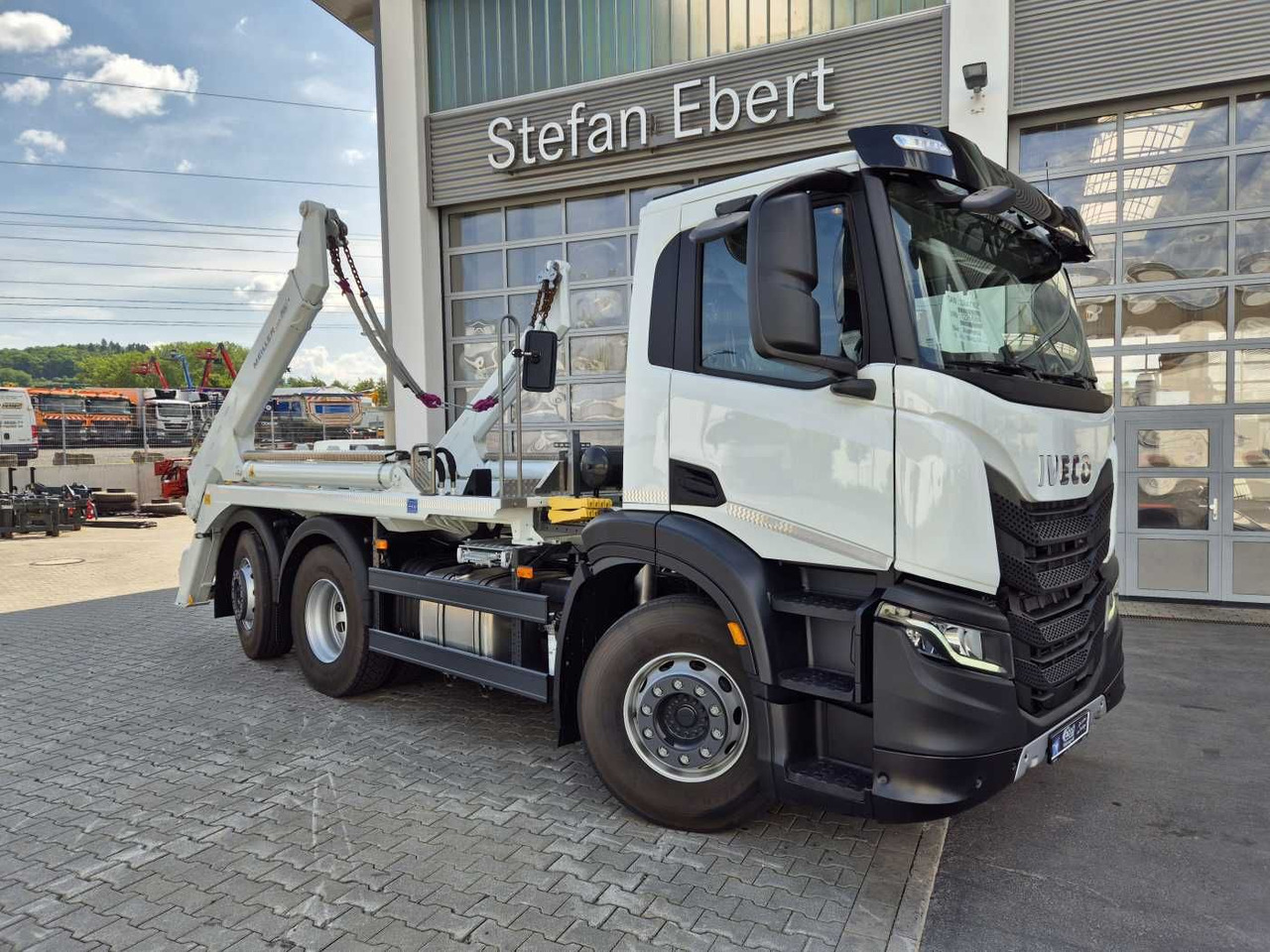 Iveco X-Way AD280X42Y/PS Meiller AK 16.T Funk Intarder - Camion benne: photos 3 Iveco X-Way AD280X42Y/PS Meiller AK 16.T Funk Intarder - Camion benne: photos 3