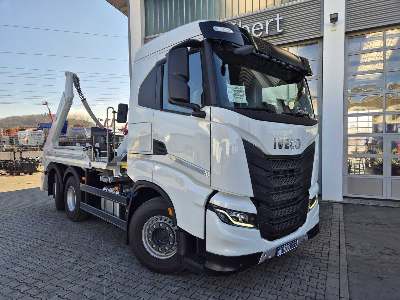 Iveco X-Way AS280X46Y/PS ON 6x2 Meiller AK16 Intarder - Camion benne: photos 2 Iveco X-Way AS280X46Y/PS ON 6x2 Meiller AK16 Intarder - Camion benne: photos 2