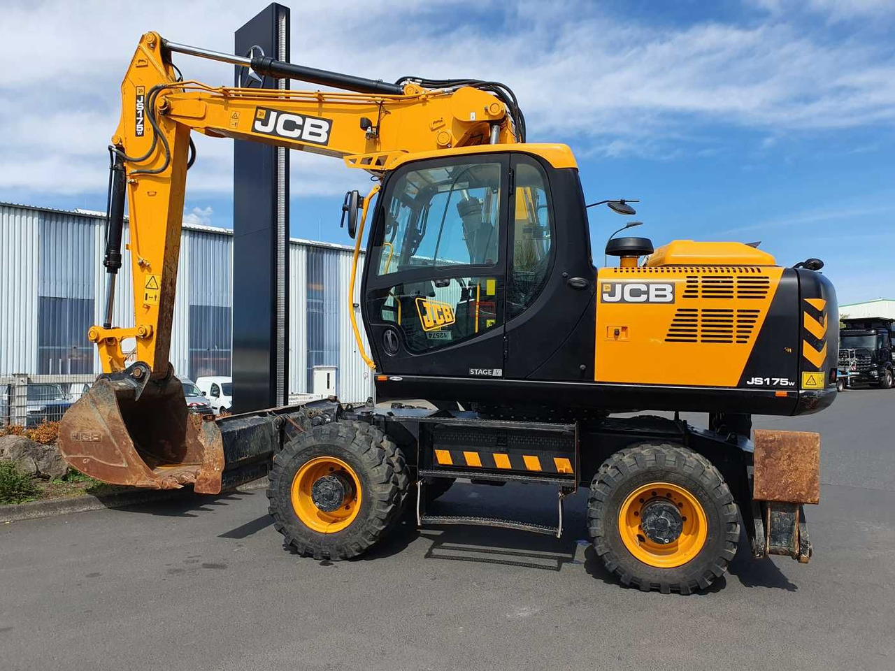JCB JS 175 W / 2024 / nur 622h! / 1x Tieflöffel - Pelle sur pneus: photos 2 JCB JS 175 W / 2024 / nur 622h! / 1x Tieflöffel - Pelle sur pneus: photos 2