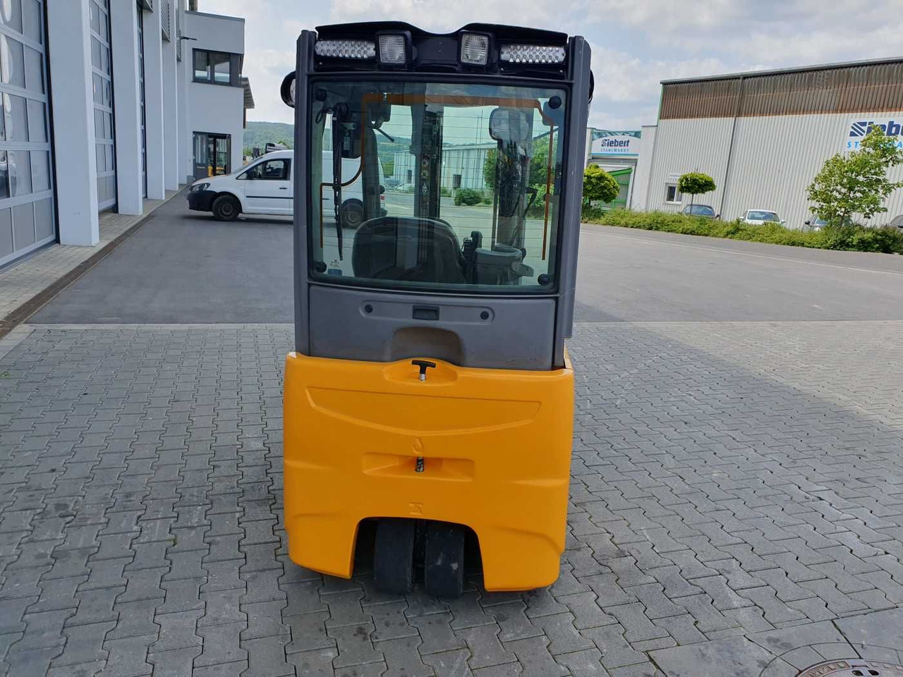 Jungheinrich EFG 215 / Triplex: 4.25m! / nur 3.439h! / 2022 - Chariot élévateur électrique: photos 5 Jungheinrich EFG 215 / Triplex: 4.25m! / nur 3.439h! / 2022 - Chariot élévateur électrique: photos 5