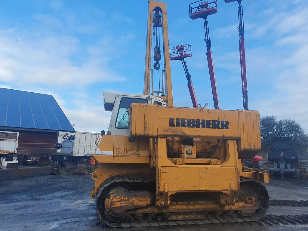 Liebherr RL 42 B / Rohrleger / Pipelayer / nur 4.861h! - Bulldozer: photos 5 Liebherr RL 42 B / Rohrleger / Pipelayer / nur 4.861h! - Bulldozer: photos 5