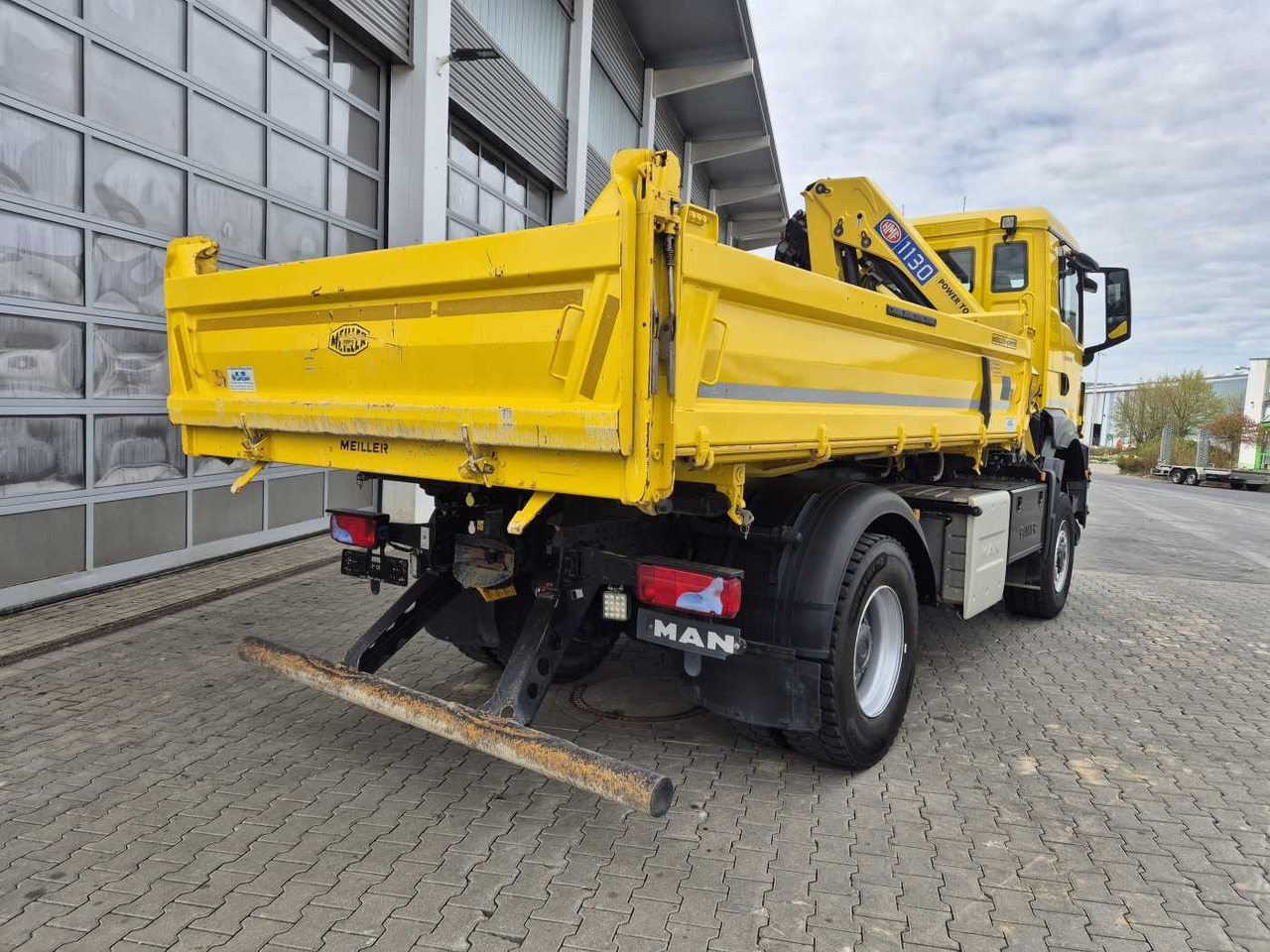 Camion benne MAN TGS 18.430 4x4 BL Kran HMF 1130K-RCS Funk AHK: photos 8