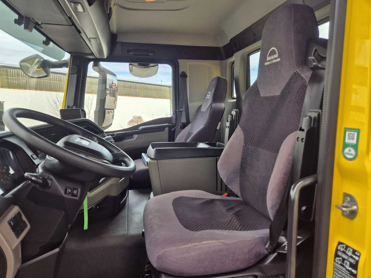 Camion benne MAN TGS 18.430 4x4 BL Kran HMF 1130K-RCS Funk AHK: photos 13