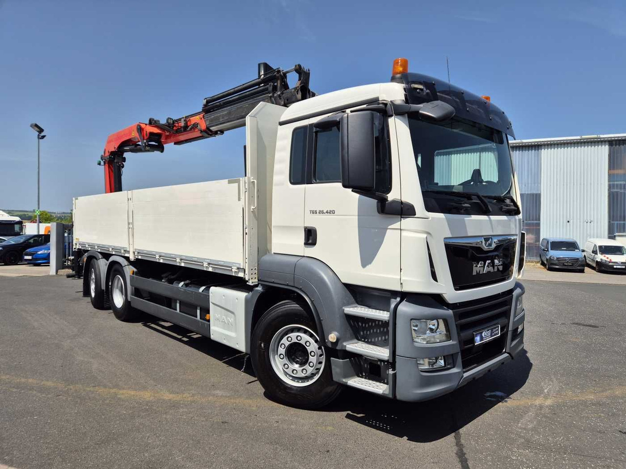 MAN TGS 26.420 6x2-4 LL Palfinger PK 22002-EH B Funk - Camion plateau: photos 3 MAN TGS 26.420 6x2-4 LL Palfinger PK 22002-EH B Funk - Camion plateau: photos 3