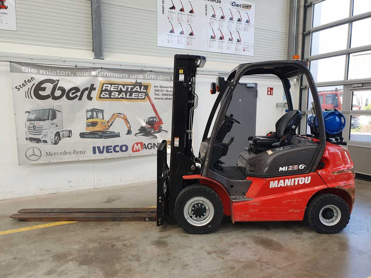 Manitou MI 25 G / Triplex: 4.70m / nur 1.976h! / SS - Chariot élévateur à gaz: photos 1 Manitou MI 25 G / Triplex: 4.70m / nur 1.976h! / SS - Chariot élévateur à gaz: photos 1