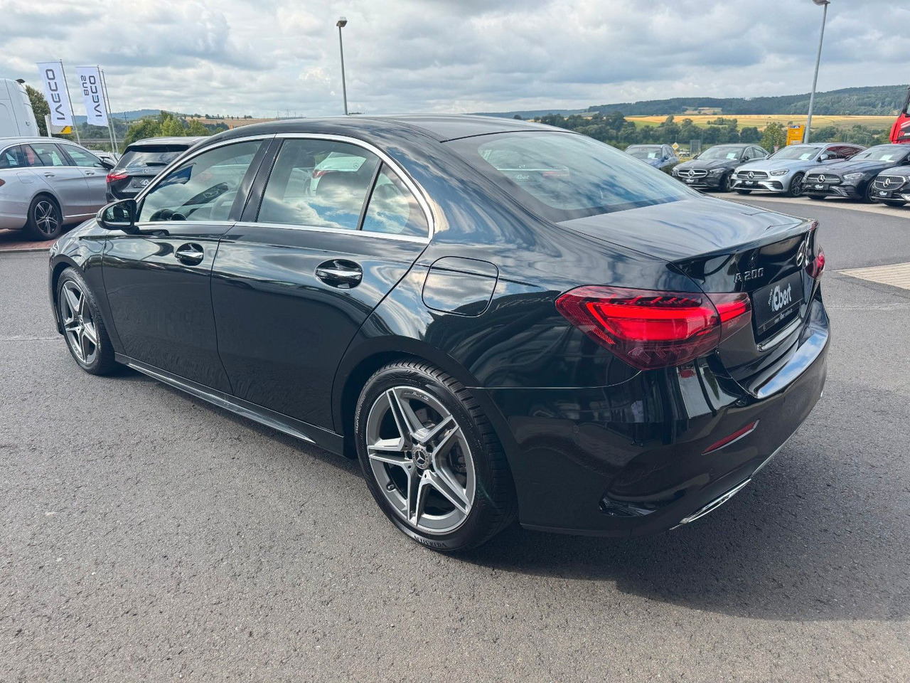 Mercedes-Benz A 200 Limo AMG+Ambiente+RKamera+Keyless+uvm. - Berline: photos 3 Mercedes-Benz A 200 Limo AMG+Ambiente+RKamera+Keyless+uvm. - Berline: photos 3