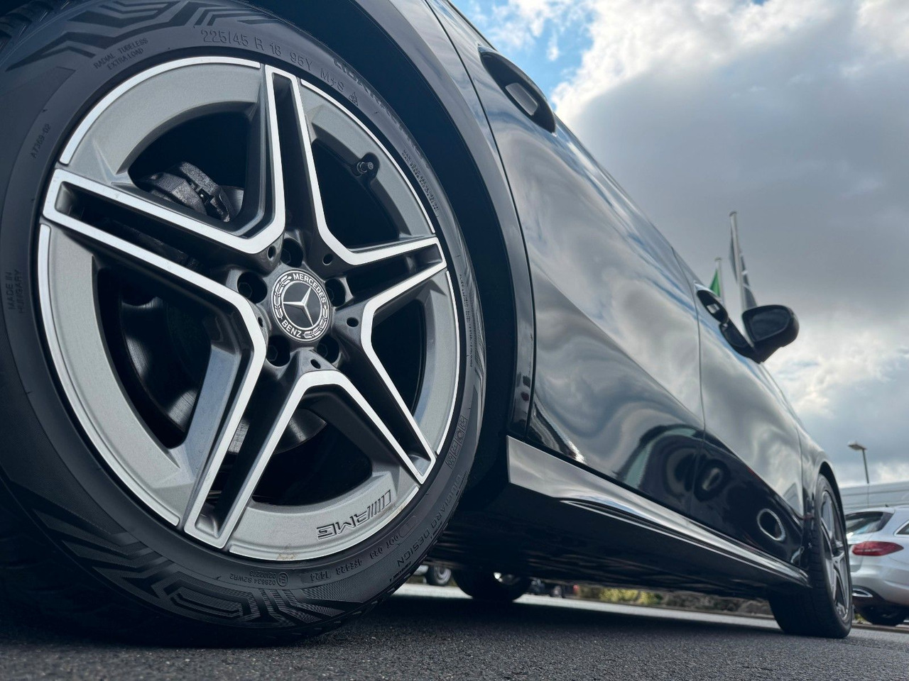 Mercedes-Benz A 200 Limo AMG+Ambiente+RKamera+Keyless+uvm. - Berline: photos 5 Mercedes-Benz A 200 Limo AMG+Ambiente+RKamera+Keyless+uvm. - Berline: photos 5
