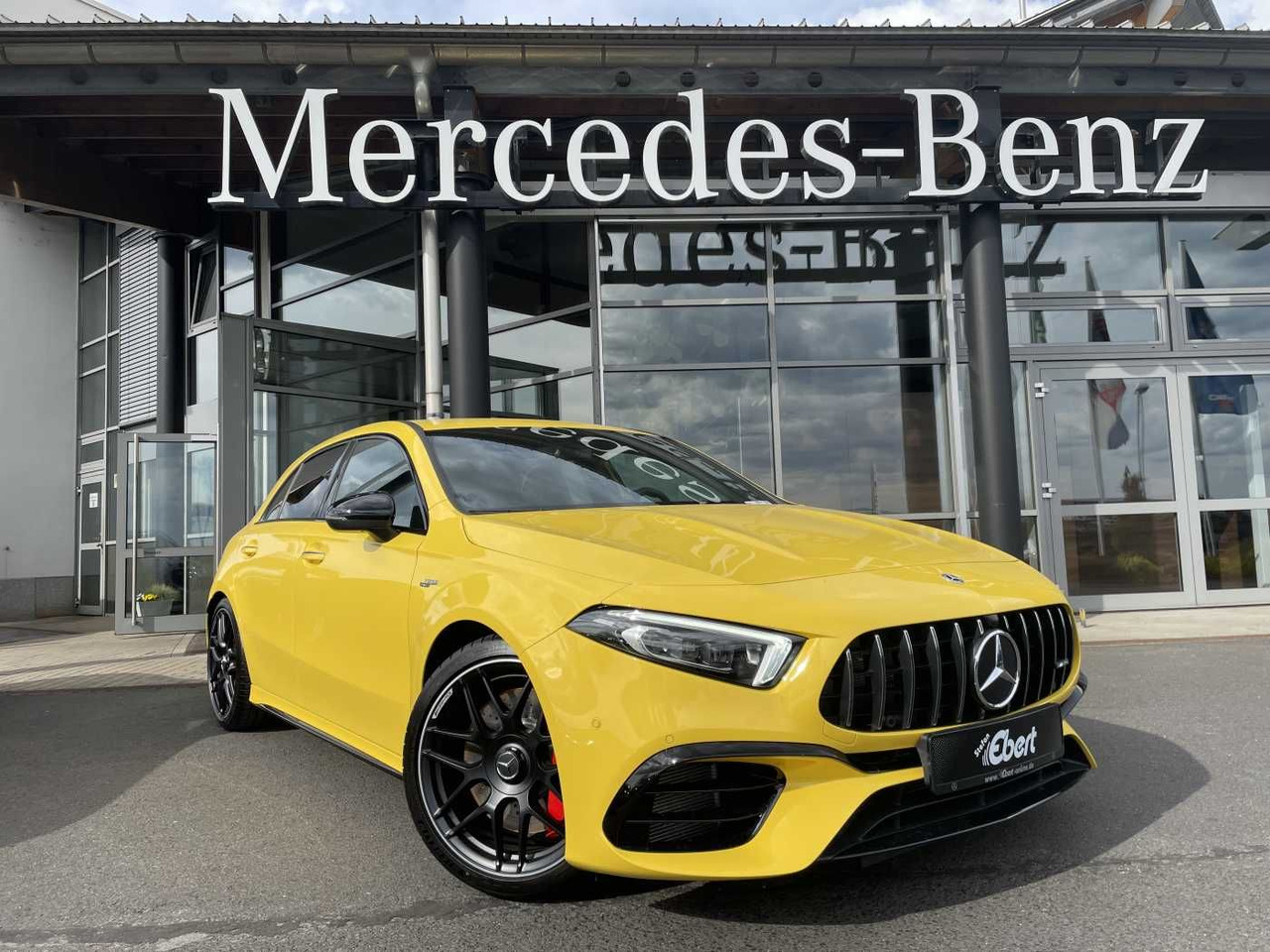 Mercedes-Benz A 45 S AMG PerfSitz+Night+PAGA+RIDE +19' - Berline: photos 1 Mercedes-Benz A 45 S AMG PerfSitz+Night+PAGA+RIDE +19' - Berline: photos 1