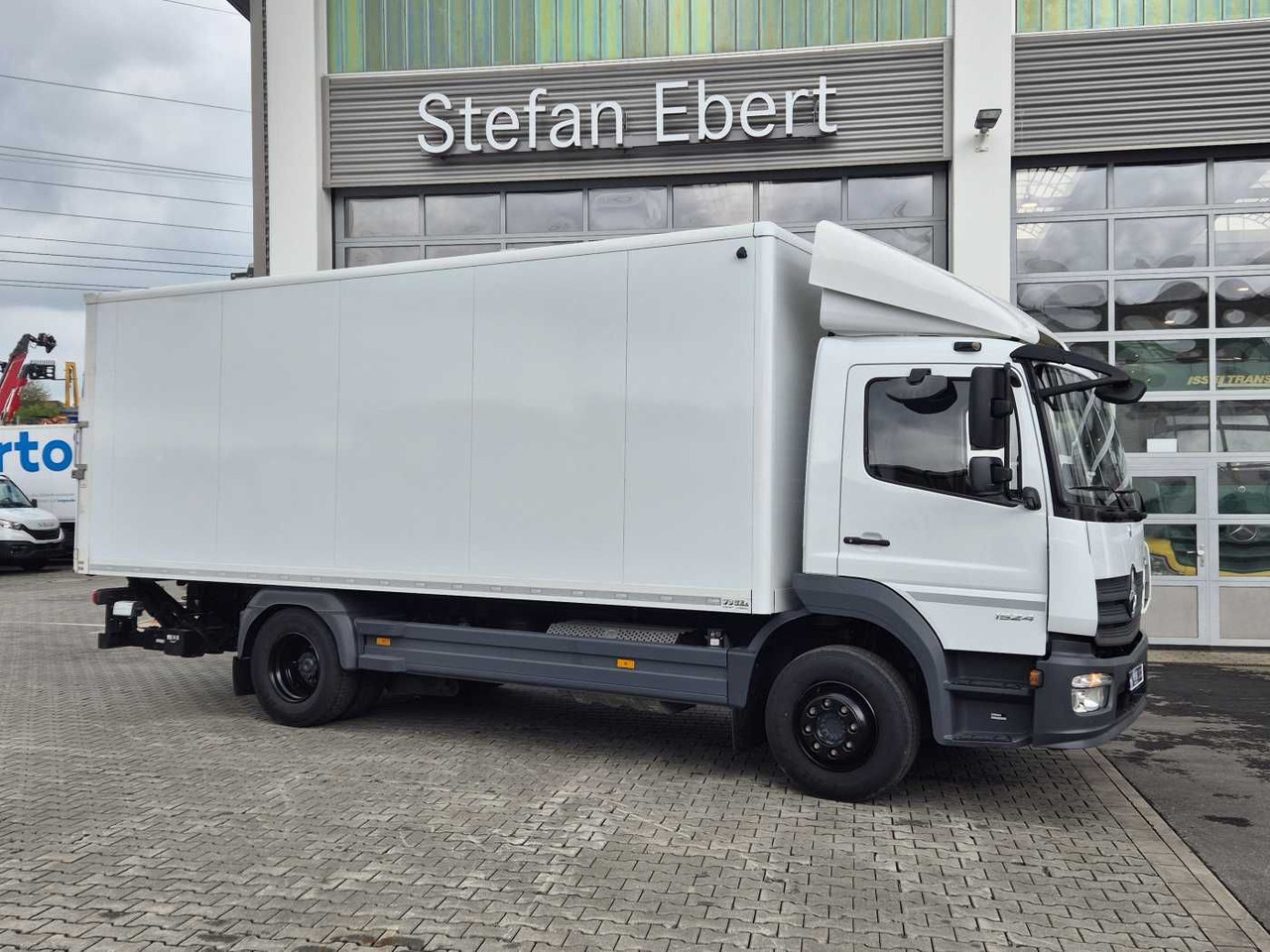 Mercedes-Benz Atego 1524 L LBW 1.500kg Klima Standheizung - Camion fourgon: photos 2 Mercedes-Benz Atego 1524 L LBW 1.500kg Klima Standheizung - Camion fourgon: photos 2