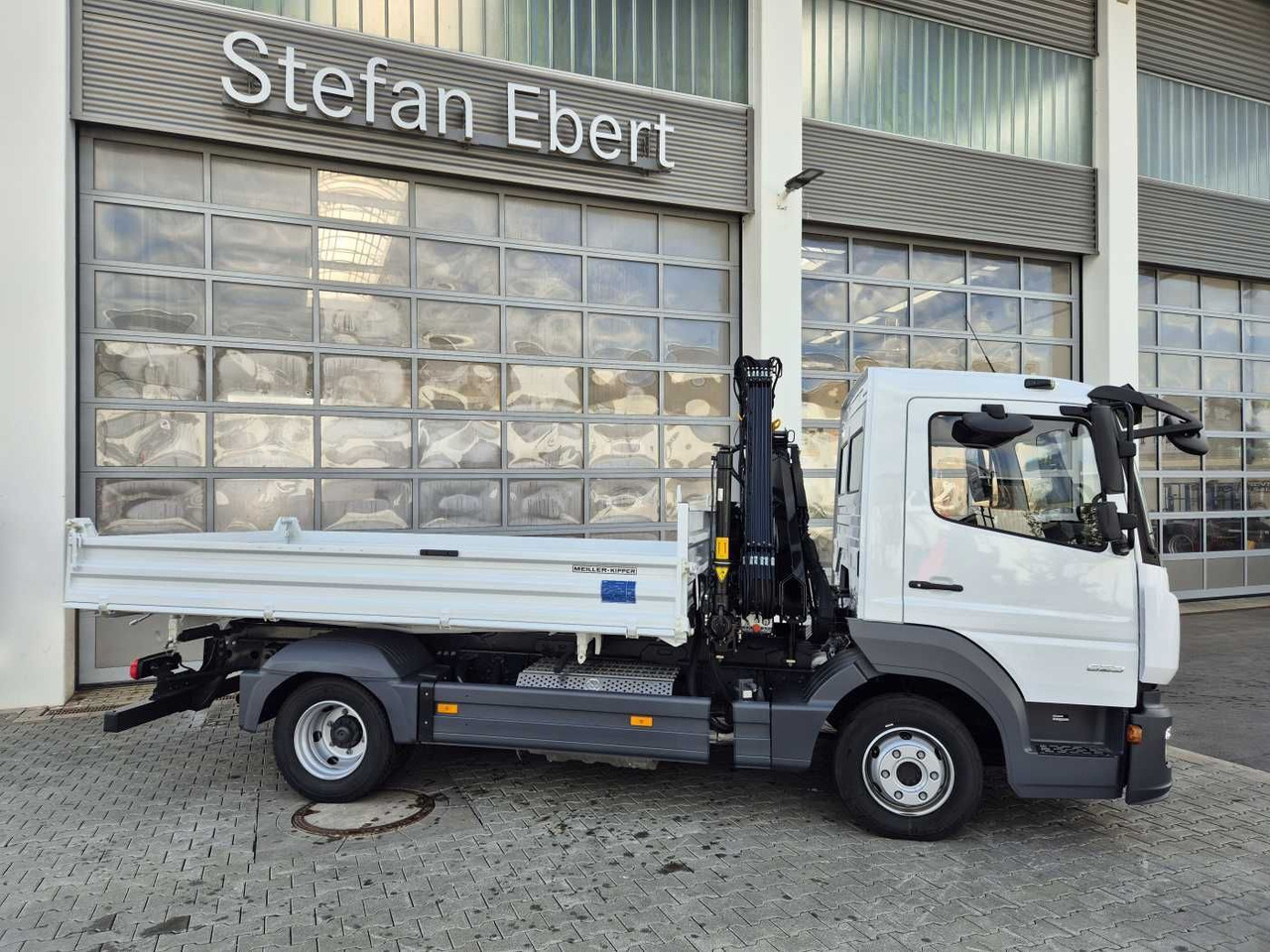 Mercedes-Benz Atego 823 KK Kipper+Kran+Funk+Greifersteuerung - Véhicule utilitaire benne: photos 5 Mercedes-Benz Atego 823 KK Kipper+Kran+Funk+Greifersteuerung - Véhicule utilitaire benne: photos 5