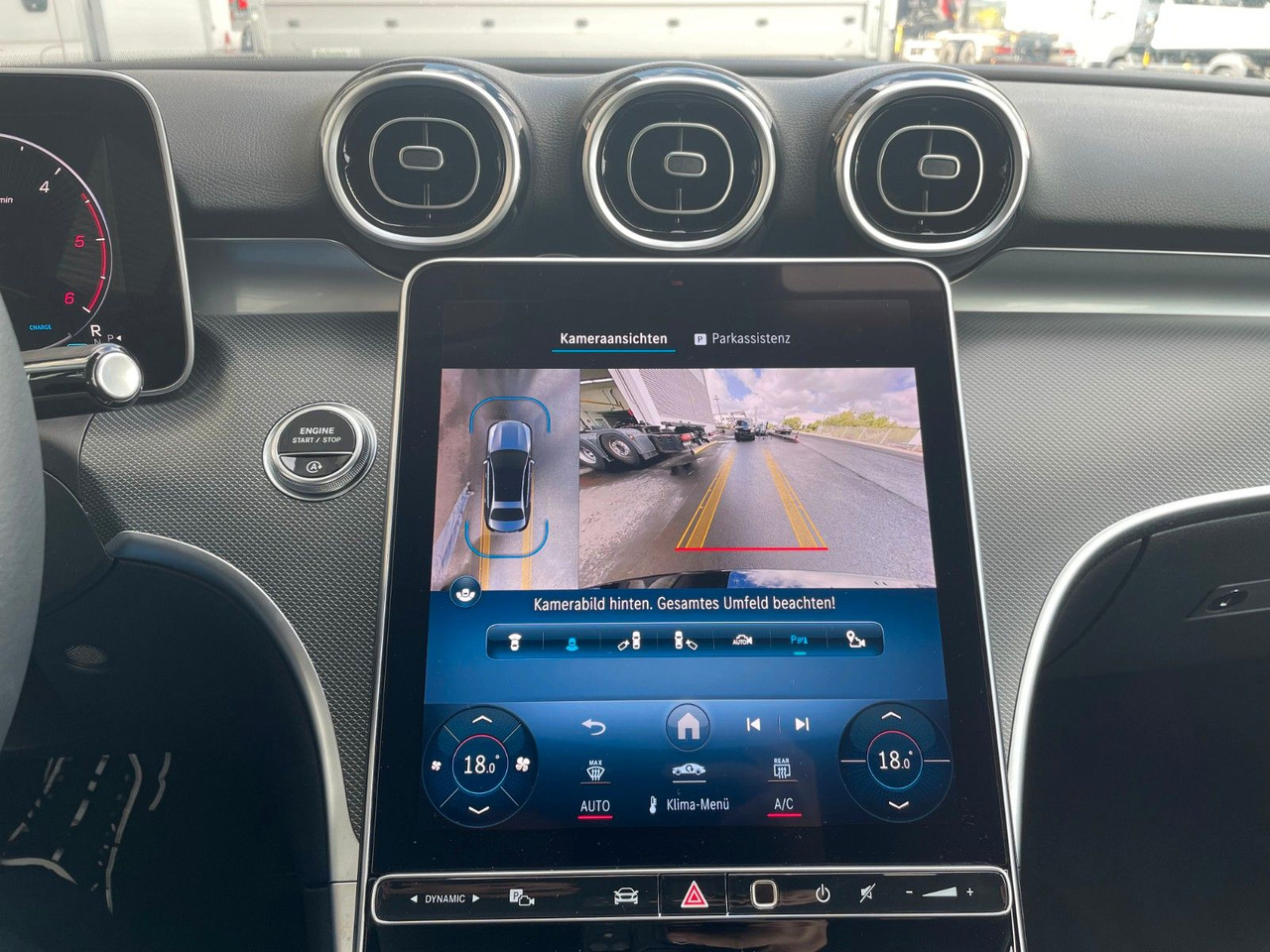 Berline Mercedes-Benz C 200 d AVANTGARDE 360°+TOTW+Carplay+Ambiente: photos 15 Berline Mercedes-Benz C 200 d AVANTGARDE 360°+TOTW+Carplay+Ambiente: photos 15