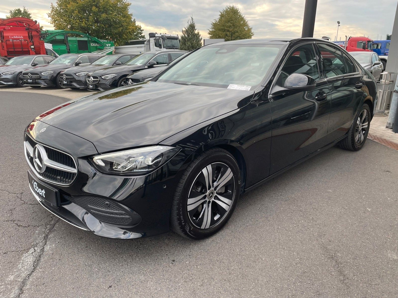 Mercedes-Benz C 200 d AVANTGARDE LED+AHK+R-Kamera+MBUX+ - Berline: photos 2 Mercedes-Benz C 200 d AVANTGARDE LED+AHK+R-Kamera+MBUX+ - Berline: photos 2