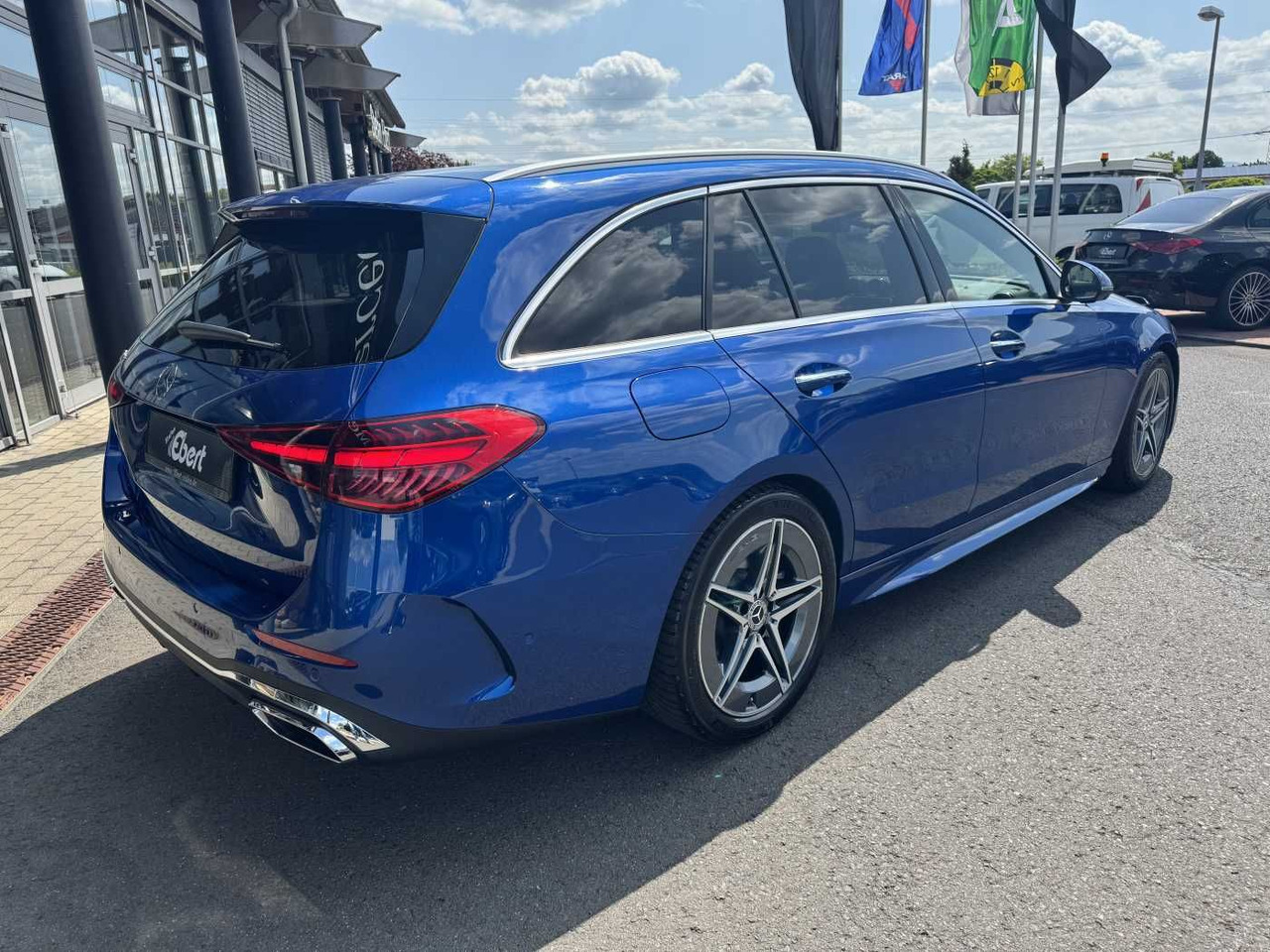 Mercedes-Benz C 200d AMG+Pano+Distr+Digital+AHK+HUD+360+IHC+ - Voiture break: photos 4 Mercedes-Benz C 200d AMG+Pano+Distr+Digital+AHK+HUD+360+IHC+ - Voiture break: photos 4