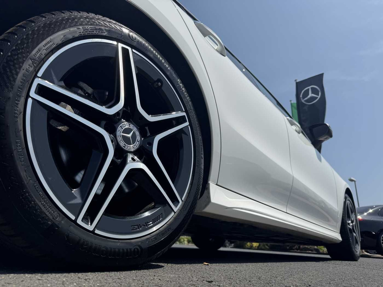 Mercedes-Benz CLA 220d Shooting Brake AMG+Pano+Distr+AHK+uvm. - Voiture: photos 5 Mercedes-Benz CLA 220d Shooting Brake AMG+Pano+Distr+AHK+uvm. - Voiture: photos 5