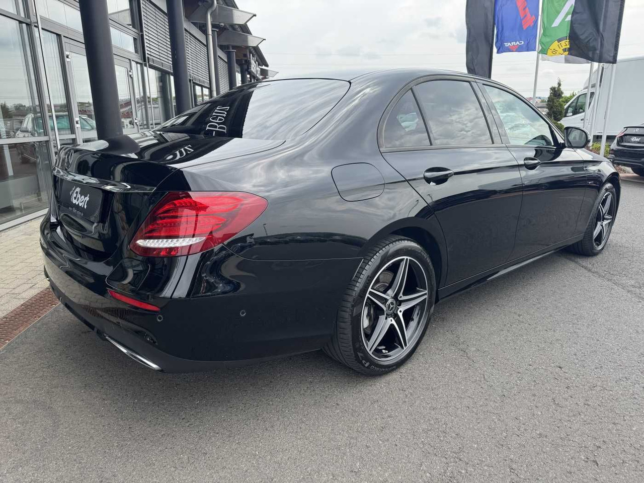 Mercedes-Benz E 300de 9G AMG+Pano+Memory+Ambiente+ RFK+Night - Berline: photos 4 Mercedes-Benz E 300de 9G AMG+Pano+Memory+Ambiente+ RFK+Night - Berline: photos 4