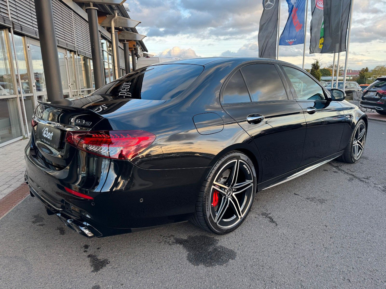 Mercedes-Benz E 63 AMG S Pano+Burm+AirM+HUD+360+uvm. - Berline: photos 4 Mercedes-Benz E 63 AMG S Pano+Burm+AirM+HUD+360+uvm. - Berline: photos 4