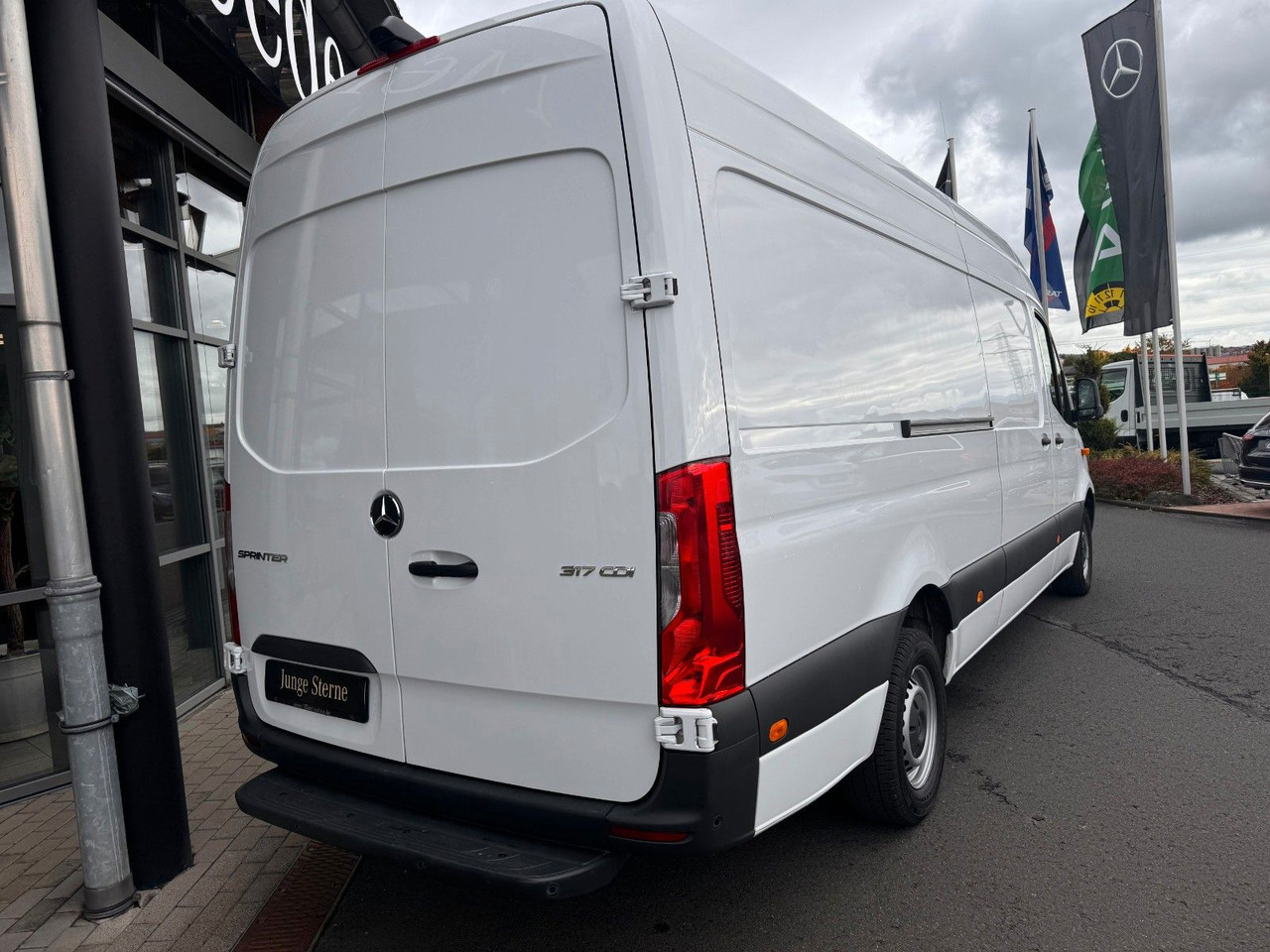 Mercedes-Benz Sprinter 317 CDI 4325 Klima 360 Schwing SHZ - Fourgon utilitaire: photos 4 Mercedes-Benz Sprinter 317 CDI 4325 Klima 360 Schwing SHZ - Fourgon utilitaire: photos 4