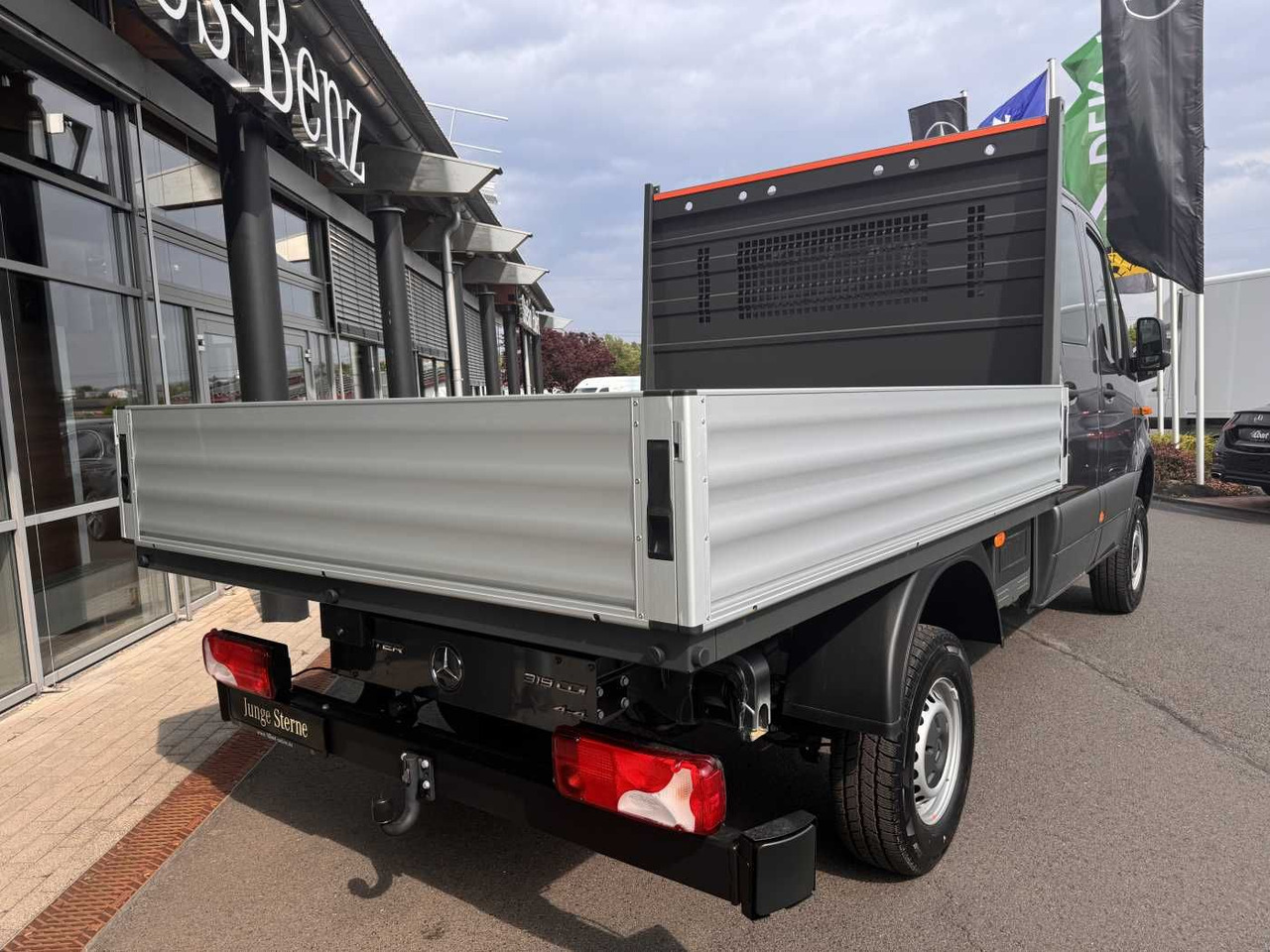 Mercedes-Benz Sprinter 319 CDI 4x4 DoKa AHK3,5 Klima Kamera - Fourgon plateau, Utilitaire double cabine: photos 4 Mercedes-Benz Sprinter 319 CDI 4x4 DoKa AHK3,5 Klima Kamera - Fourgon plateau, Utilitaire double cabine: photos 4