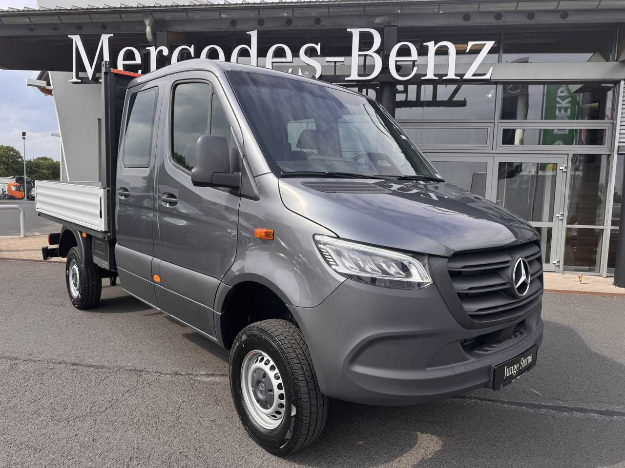 Mercedes-Benz Sprinter 319 CDI 4x4 DoKa AHK3,5 Klima Kamera - Fourgon plateau, Utilitaire double cabine: photos 1 Mercedes-Benz Sprinter 319 CDI 4x4 DoKa AHK3,5 Klima Kamera - Fourgon plateau, Utilitaire double cabine: photos 1