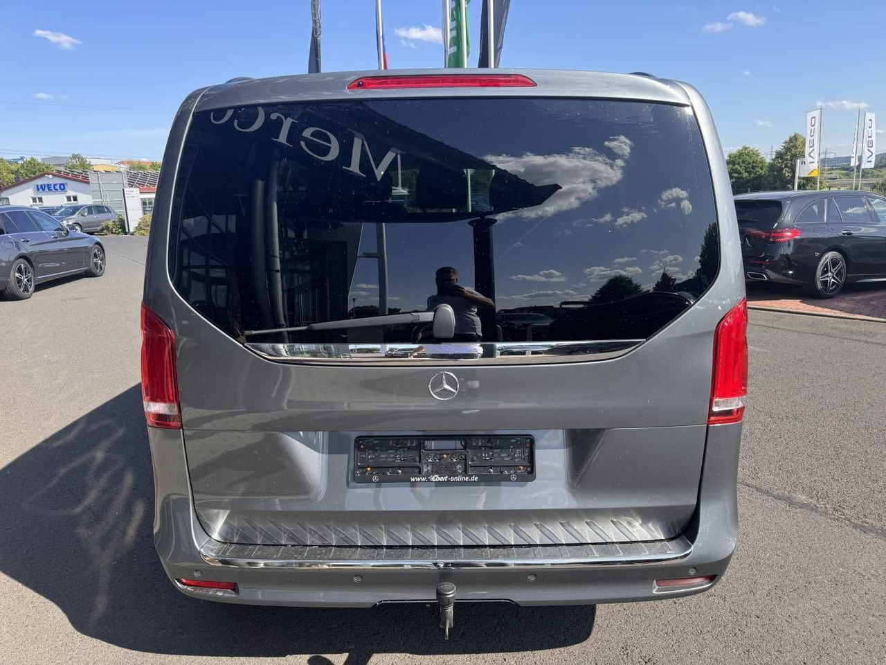 Mercedes-Benz V 220 d EDITION Liege-Paket AHK2,5 LED DAB MBUX - Voiture: photos 5 Mercedes-Benz V 220 d EDITION Liege-Paket AHK2,5 LED DAB MBUX - Voiture: photos 5