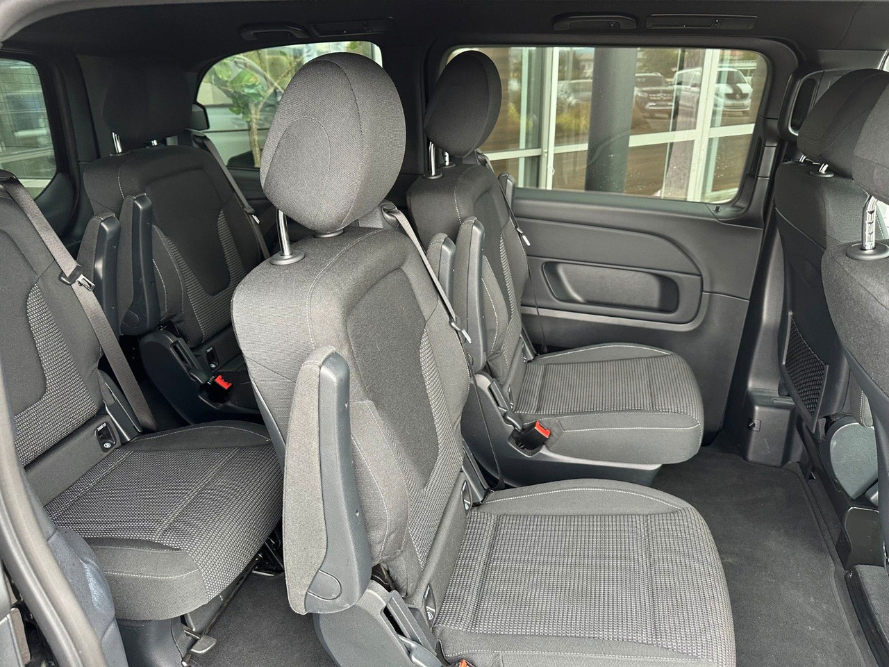 Voiture break Mercedes-Benz V 250 d EDITION AMG Kompakt ILS elektr Türen: photos 10 Voiture break Mercedes-Benz V 250 d EDITION AMG Kompakt ILS elektr Türen: photos 10