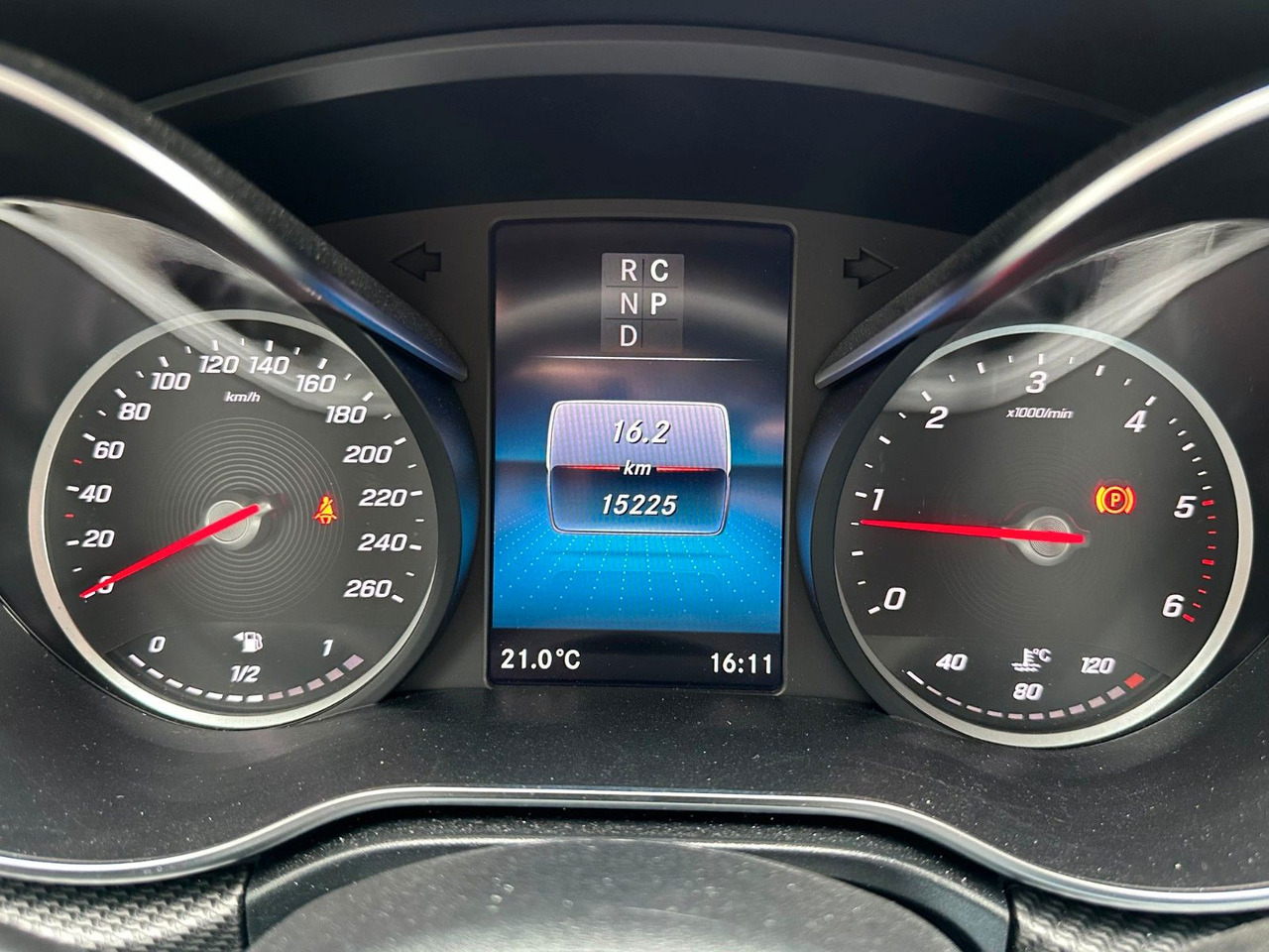 Voiture break Mercedes-Benz V 250 d EDITION AMG Kompakt ILS elektr Türen: photos 15 Voiture break Mercedes-Benz V 250 d EDITION AMG Kompakt ILS elektr Türen: photos 15