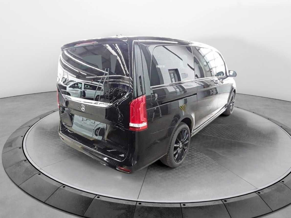 Mercedes-Benz V 300 d 4MATIC EXCLUSIVE AMG Panorama DISTRONIC - Voiture: photos 3 Mercedes-Benz V 300 d 4MATIC EXCLUSIVE AMG Panorama DISTRONIC - Voiture: photos 3