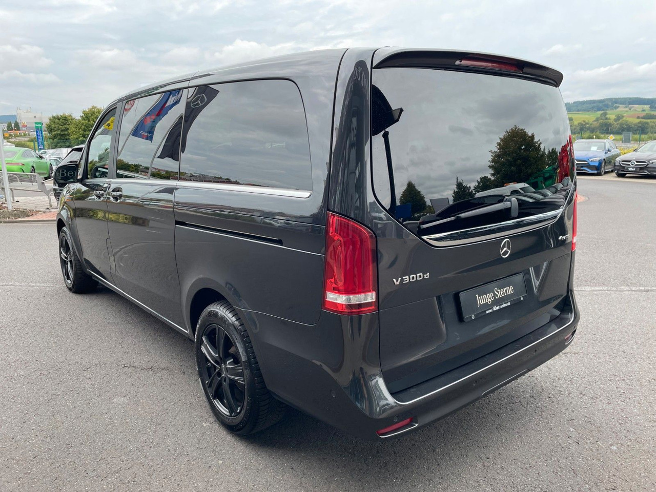 Mercedes-Benz V 300 d AVA ED 4MATIC Sitzklima Burmester 6Sitze - Transport de personnes: photos 3 Mercedes-Benz V 300 d AVA ED 4MATIC Sitzklima Burmester 6Sitze - Transport de personnes: photos 3