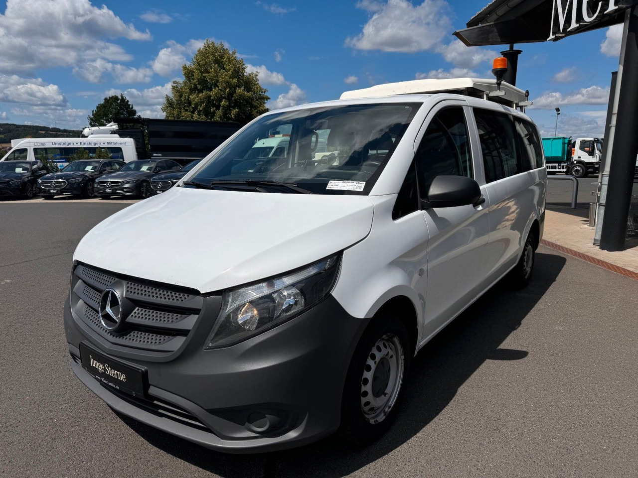 Mercedes-Benz Vito 111 CDI Tourer Begleitfahrzeug BF3+ / WVZ - Transport de personnes: photos 4 Mercedes-Benz Vito 111 CDI Tourer Begleitfahrzeug BF3+ / WVZ - Transport de personnes: photos 4