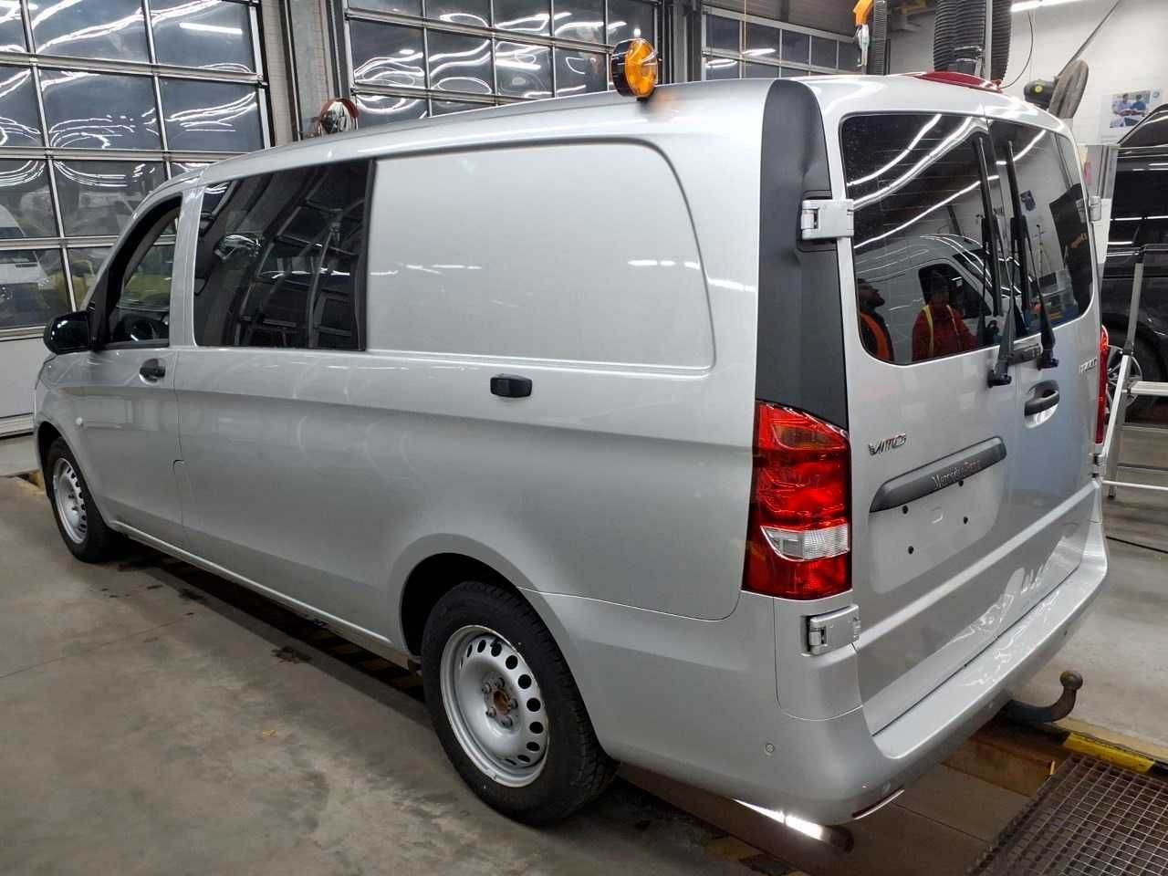 Mercedes-Benz Vito 114 CDI Mixto Regal AHK Klima PARKTRONIC - Transport de personnes: photos 3 Mercedes-Benz Vito 114 CDI Mixto Regal AHK Klima PARKTRONIC - Transport de personnes: photos 3