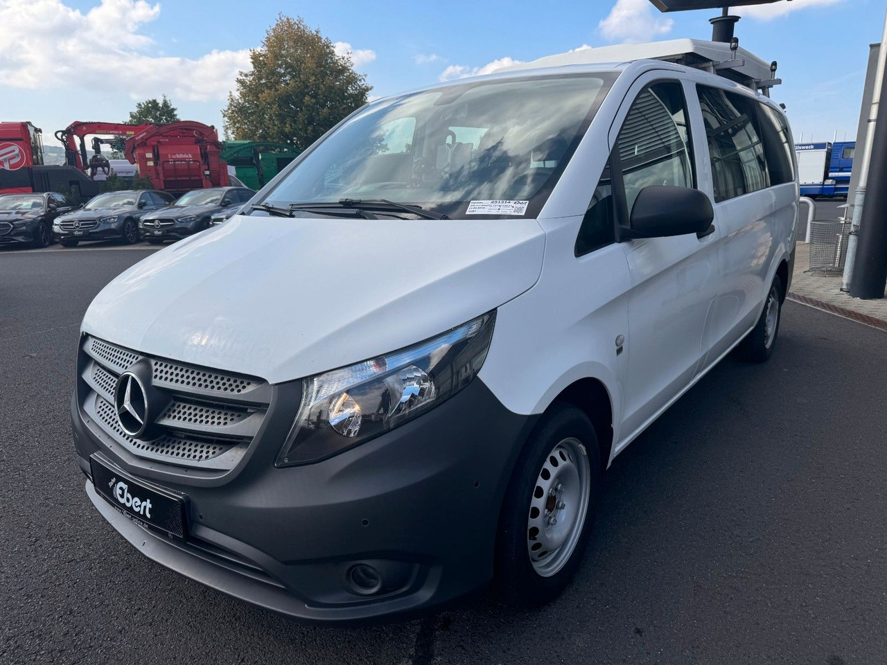 Mercedes-Benz Vito 114 CDI Tourer Begleitfahrzeug BF3+ / WVZ - Transport de personnes: photos 3 Mercedes-Benz Vito 114 CDI Tourer Begleitfahrzeug BF3+ / WVZ - Transport de personnes: photos 3