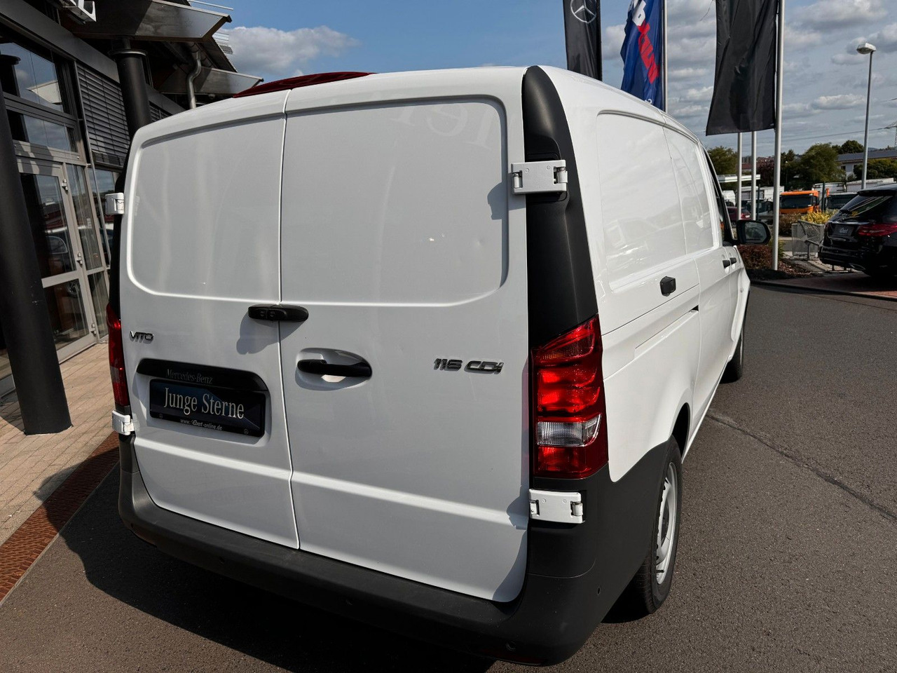 Mercedes-Benz Vito 116 CDI 3200 Klima Kamera Audio40 - Fourgon utilitaire: photos 4 Mercedes-Benz Vito 116 CDI 3200 Klima Kamera Audio40 - Fourgon utilitaire: photos 4