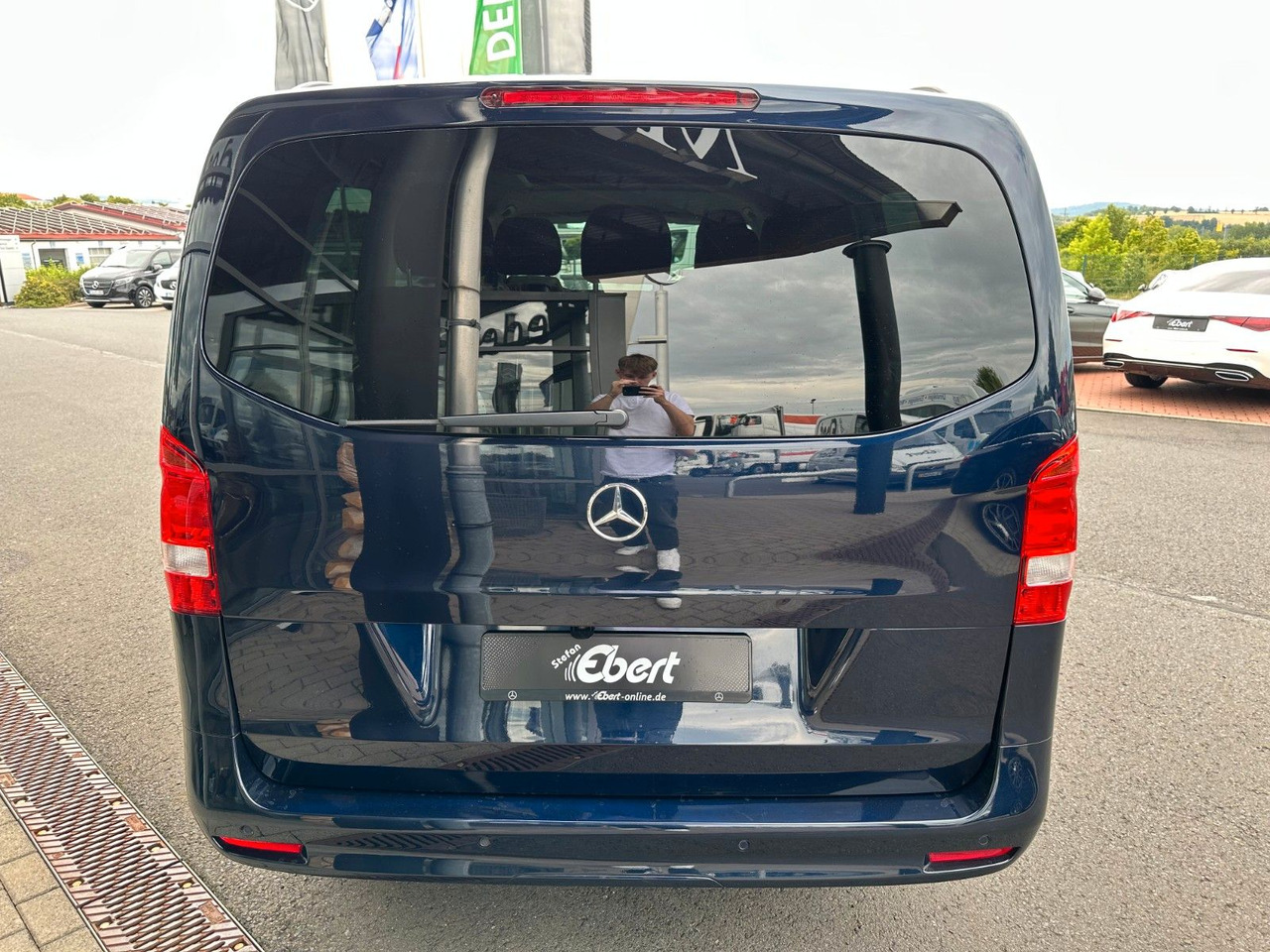 Mercedes-Benz Vito 116 CDI Tourer Pro Liege-Paket Panoramadach - Transport de personnes: photos 5 Mercedes-Benz Vito 116 CDI Tourer Pro Liege-Paket Panoramadach - Transport de personnes: photos 5