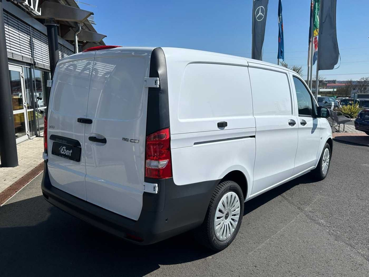Mercedes-Benz Vito 116 CDI neues Modell Klima Kamera MBUX - Fourgonnette: photos 4 Mercedes-Benz Vito 116 CDI neues Modell Klima Kamera MBUX - Fourgonnette: photos 4