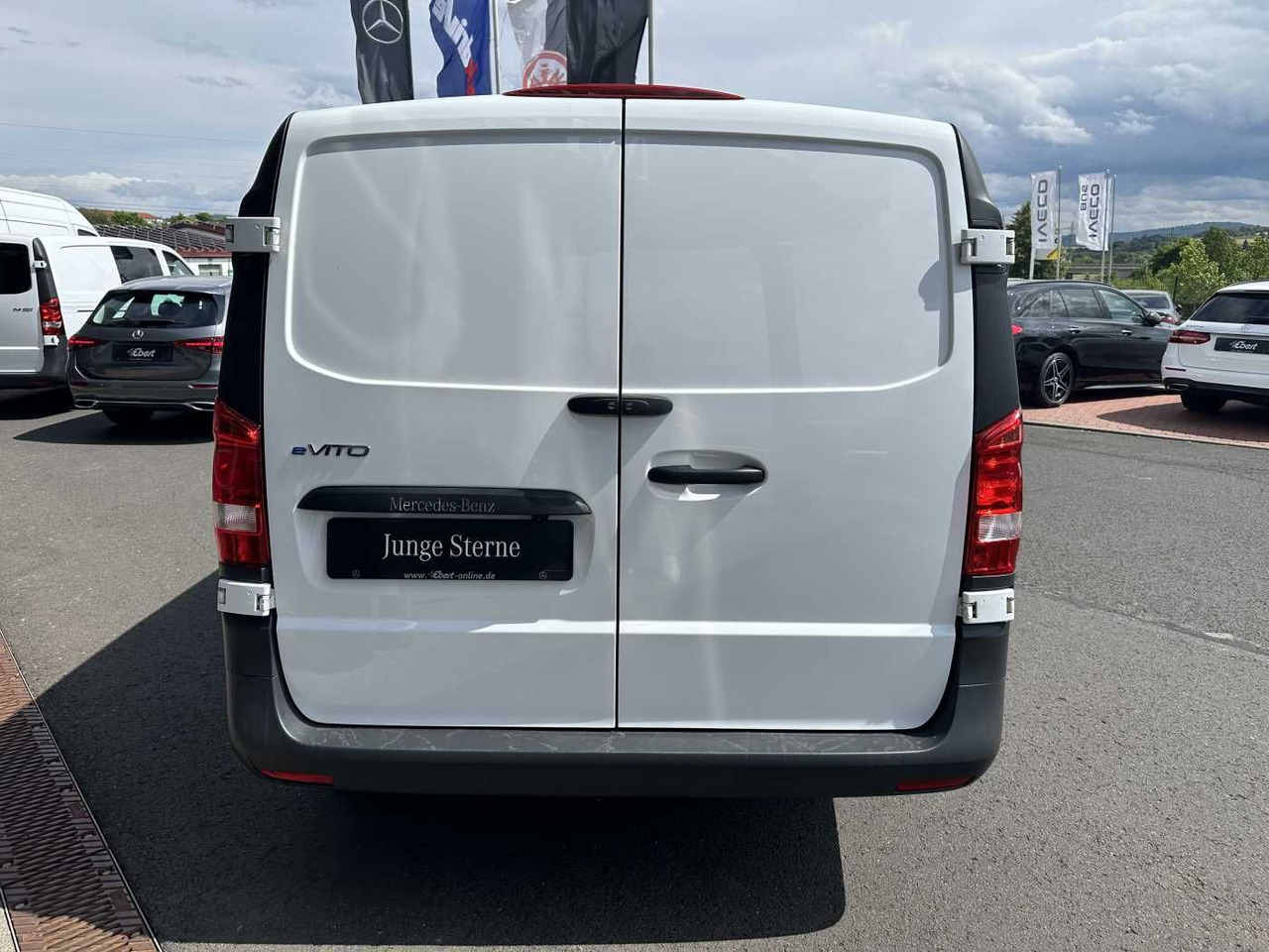 Mercedes-Benz eVito 112 Klima Kamera Navi SHZ Tempomat - Fourgonnette, Utilitaire électrique: photos 5 Mercedes-Benz eVito 112 Klima Kamera Navi SHZ Tempomat - Fourgonnette, Utilitaire électrique: photos 5
