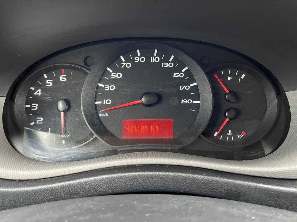 Crédit-bail Renault Master 2.3 dCi / France Elevateur 121FT, 12m Renault Master 2.3 dCi / France Elevateur 121FT, 12m: photos 15 Crédit-bail Renault Master 2.3 dCi / France Elevateur 121FT, 12m Renault Master 2.3 dCi / France Elevateur 121FT, 12m: photos 15