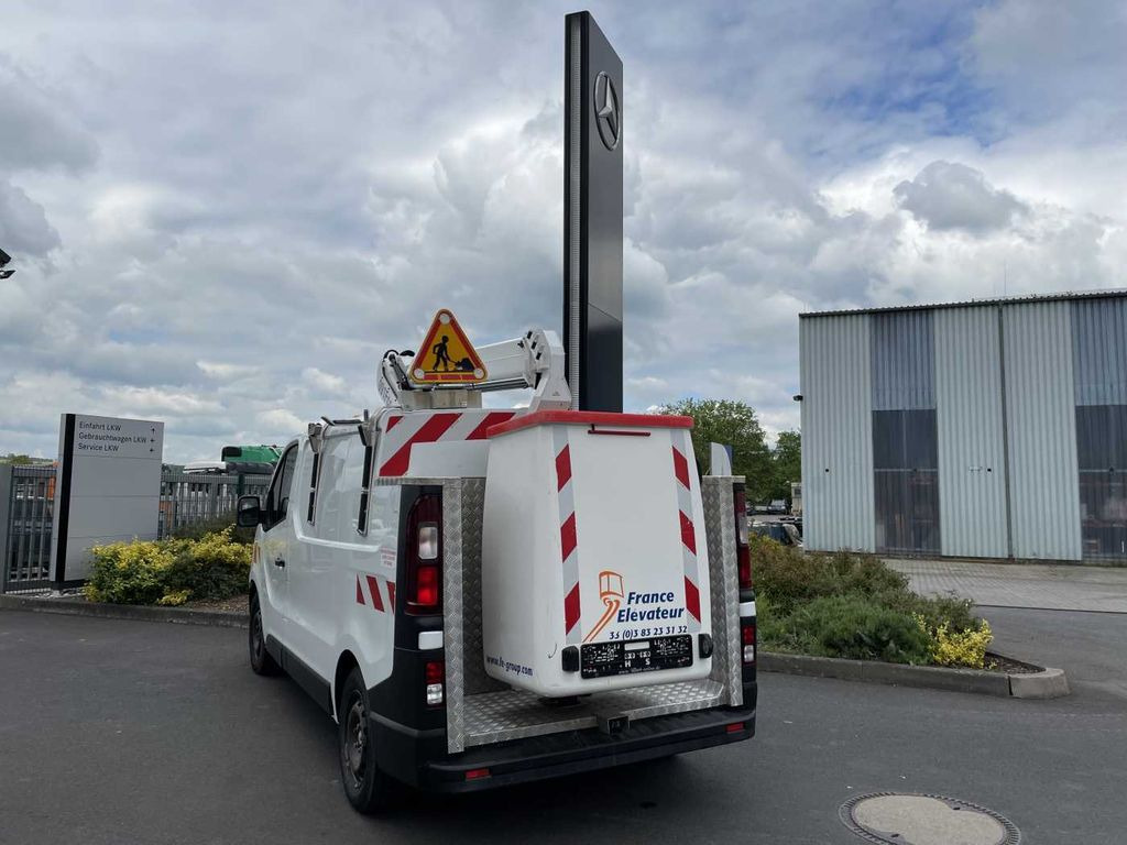 Crédit-bail Renault Trafic dCi 120 L1H1 / France Elavateur 091F 9m  Renault Trafic dCi 120 L1H1 / France Elavateur 091F 9m: photos 10 Crédit-bail Renault Trafic dCi 120 L1H1 / France Elavateur 091F 9m  Renault Trafic dCi 120 L1H1 / France Elavateur 091F 9m: photos 10