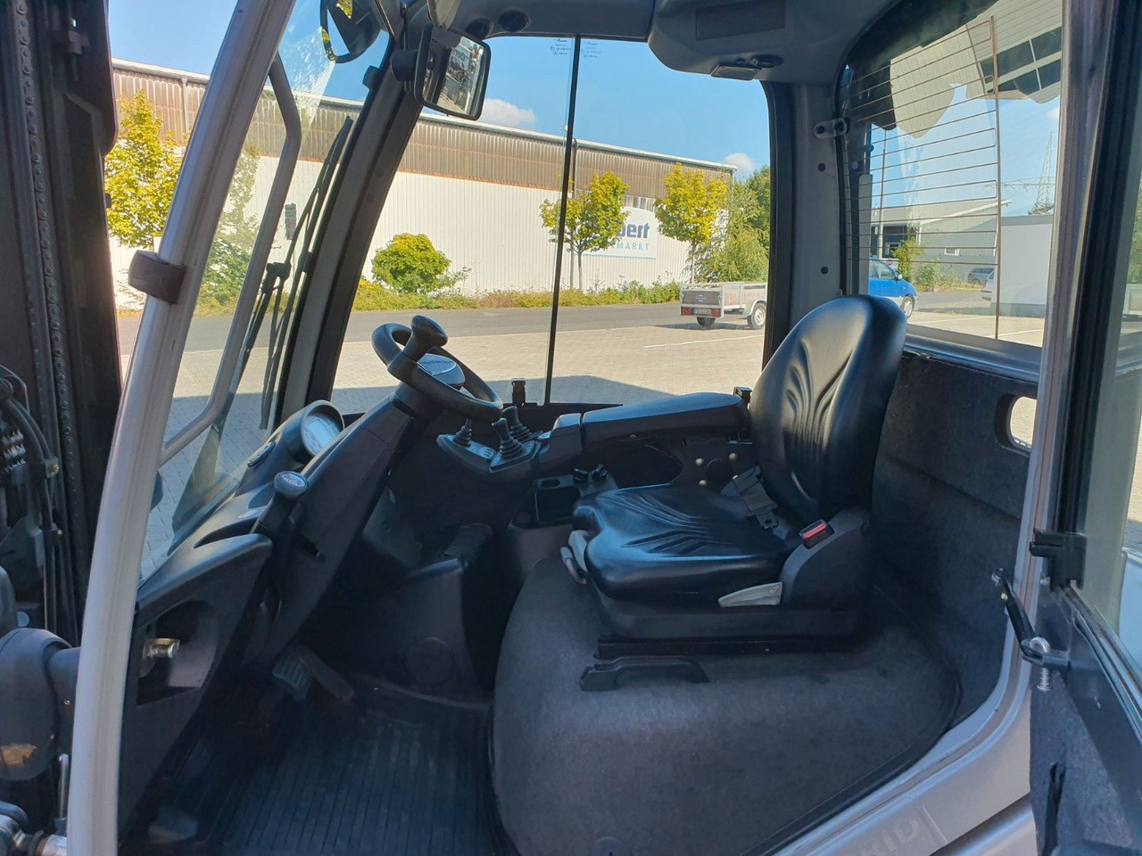 Chariot élévateur diesel Still RX70-35 / Triplex: 4.80m / nur 2.004h! / Klima: photos 15 Chariot élévateur diesel Still RX70-35 / Triplex: 4.80m / nur 2.004h! / Klima: photos 15