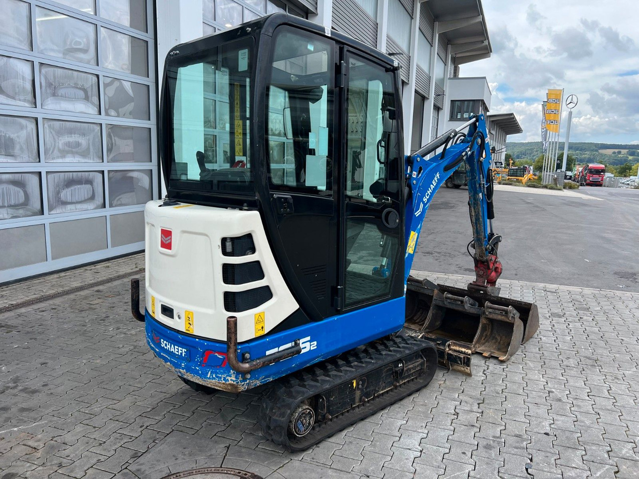 Terex TC16 / 2017 / 1.769h / Löffelpaket / Powertilt - Mini pelle: photos 4 Terex TC16 / 2017 / 1.769h / Löffelpaket / Powertilt - Mini pelle: photos 4