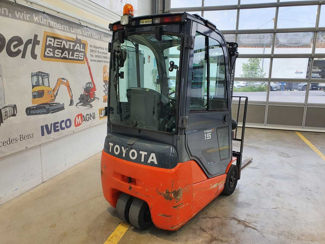 Toyota 8FBET15 / Batterie 07/2023 / HH: 4.3m! / 2.849h - Chariot élévateur électrique: photos 4 Toyota 8FBET15 / Batterie 07/2023 / HH: 4.3m! / 2.849h - Chariot élévateur électrique: photos 4