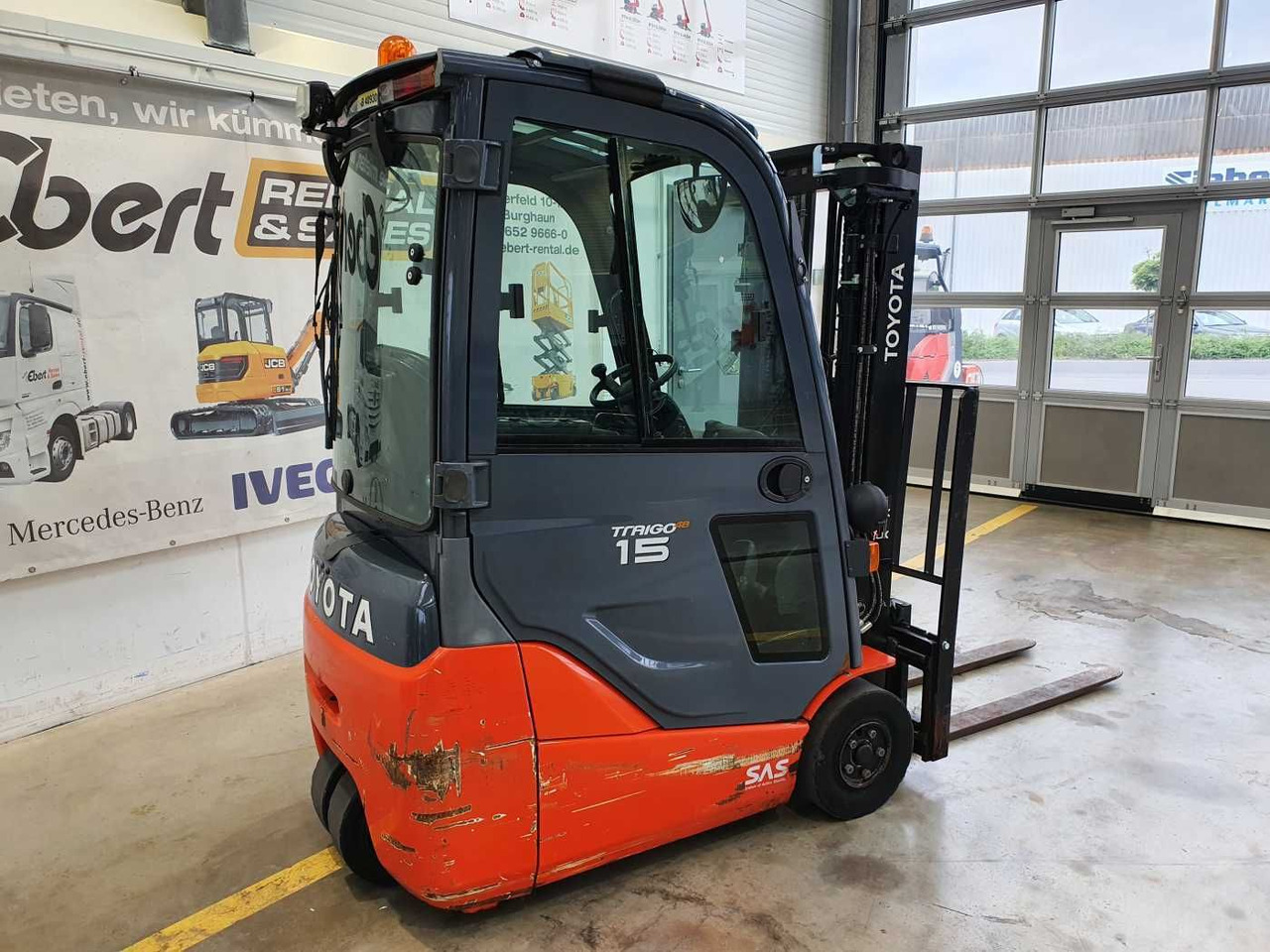 Toyota 8FBET15 / Batterie 07/2023 / HH: 4.3m! / 2.849h - Chariot élévateur électrique: photos 3 Toyota 8FBET15 / Batterie 07/2023 / HH: 4.3m! / 2.849h - Chariot élévateur électrique: photos 3